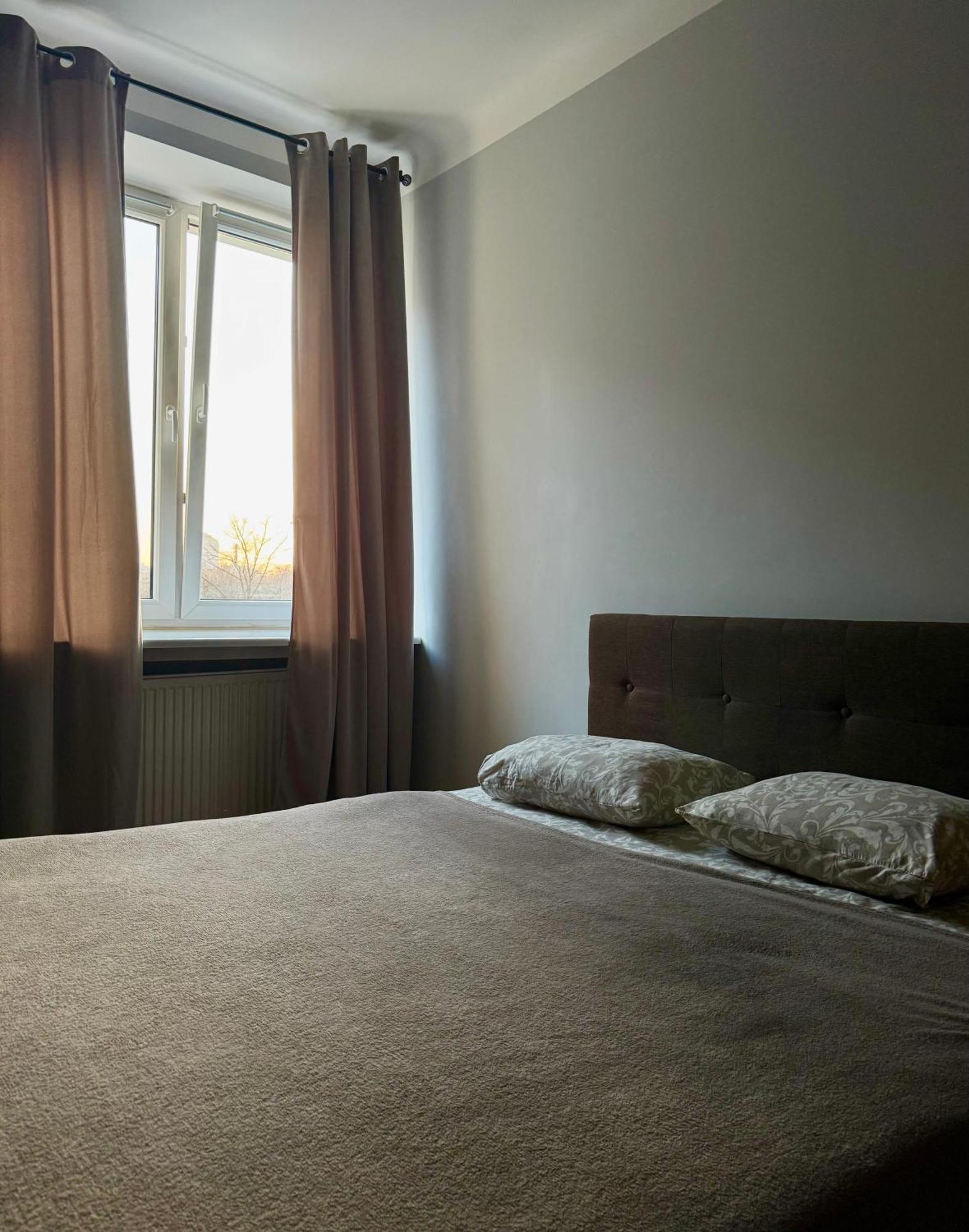 K22 Andersa 12 M Ratusz Arsenal Apartment Warsaw Exterior photo
